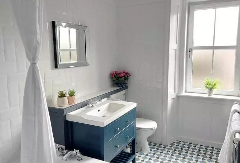 Aamiaismajoitus (B&B) Isla Bank House