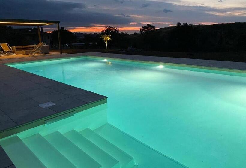 مبيت وإفطار Villa Rina