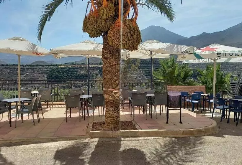 Hotelli Sol I Daria Alpujarra