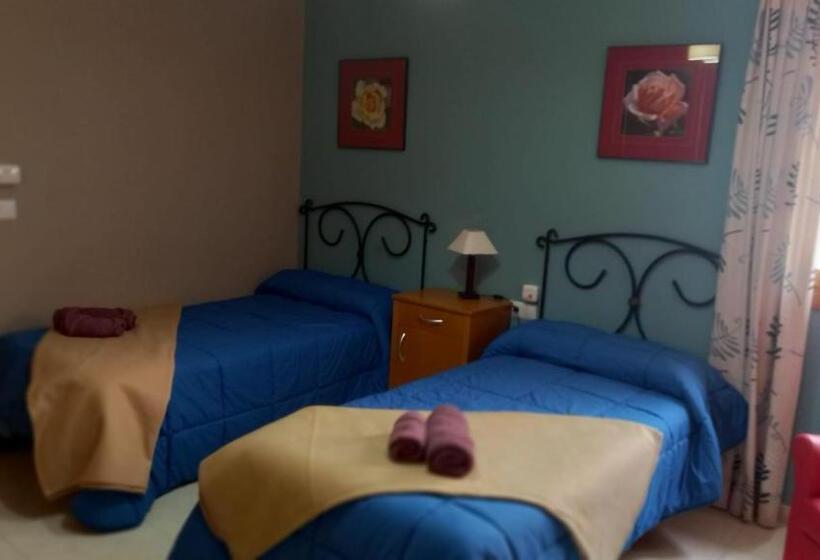 Отель Sol I Daria Alpujarra