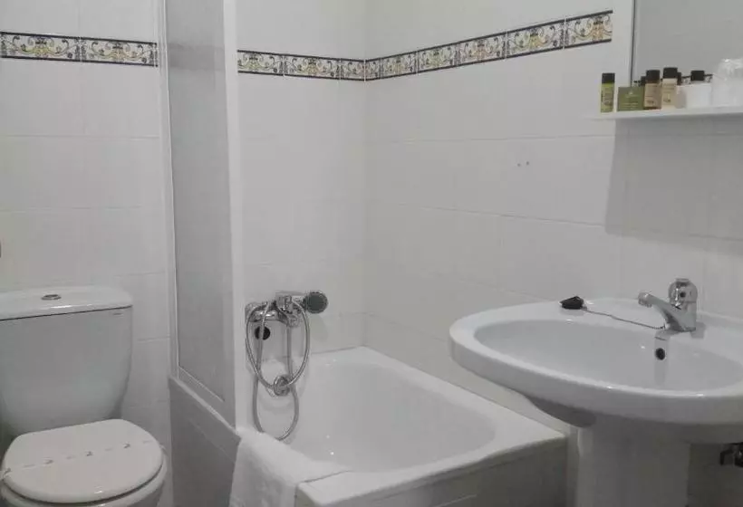 Majatalo Hostal Sierra De Tentudía