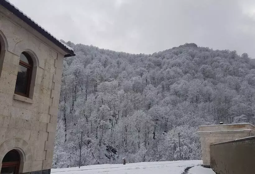 ホテル Vanatun Monastery Stay