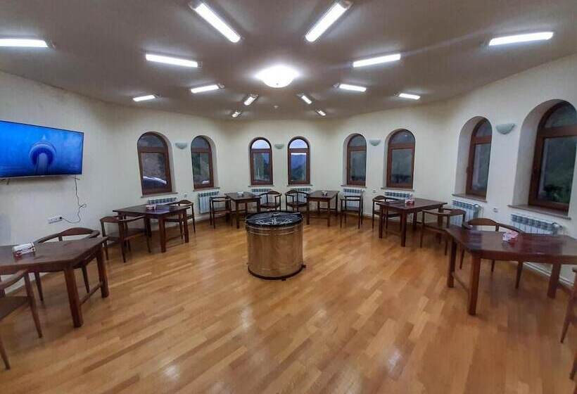 Hotel Vanatun Monastery Stay