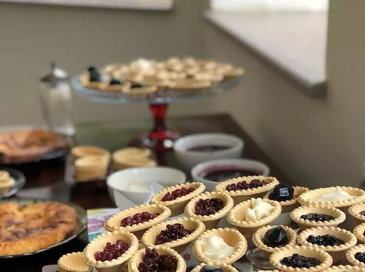 ホテル Vanatun Monastery Stay