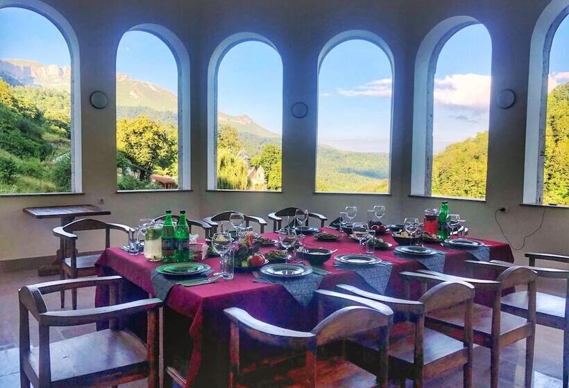 Hotel Vanatun Monastery Stay