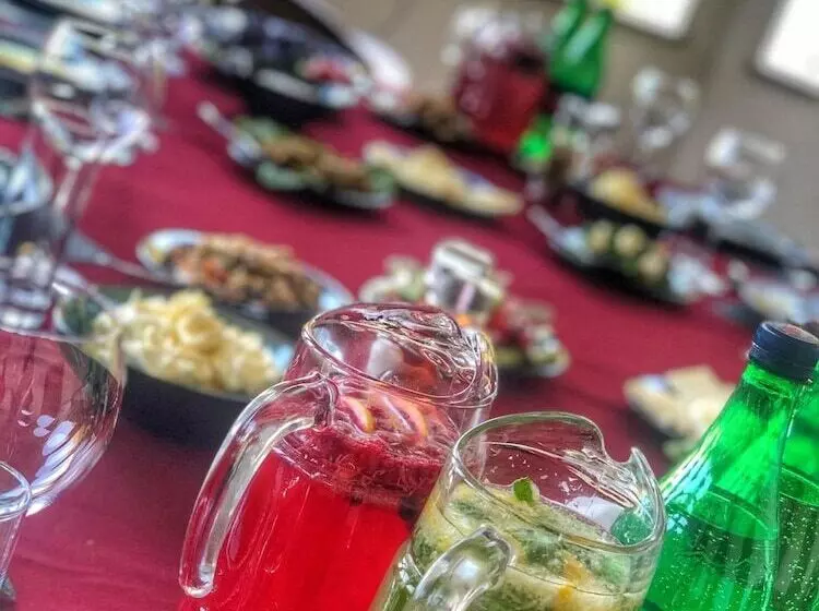 ホテル Vanatun Monastery Stay