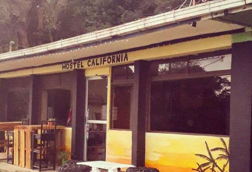 Majatalo Hostel California