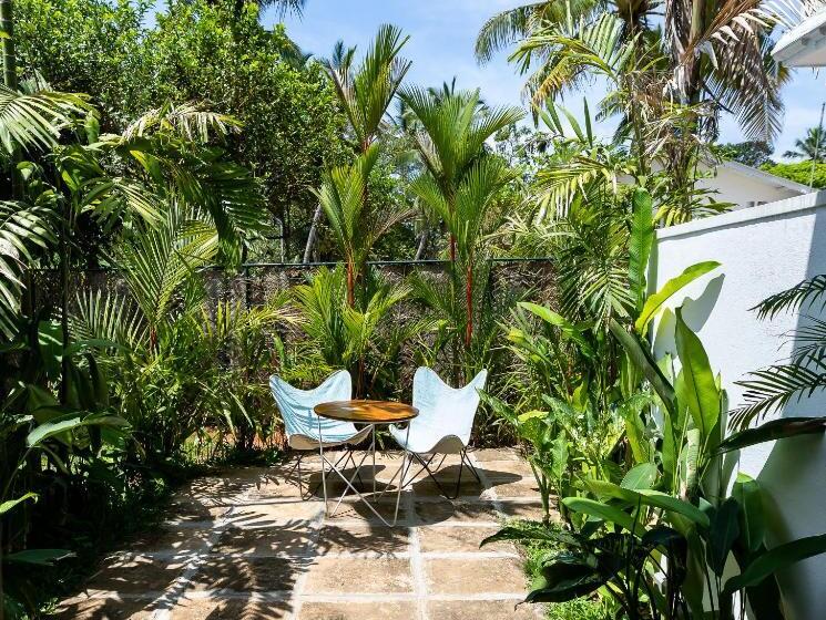 فندق Abode Ahangama