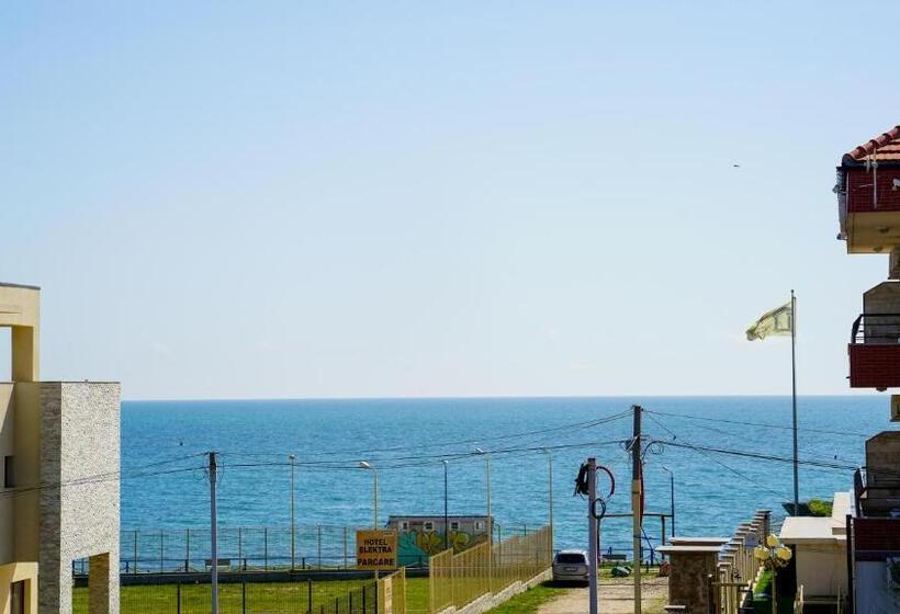 ペンション Valurile Mării Vama   Veche