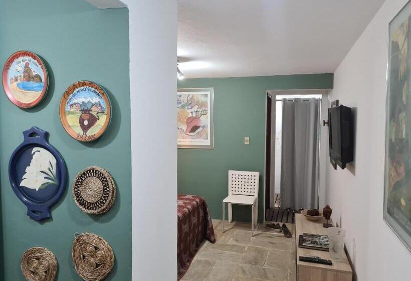 پانسیون Villa Violeta