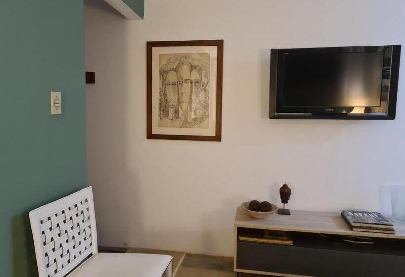 پانسیون Villa Violeta