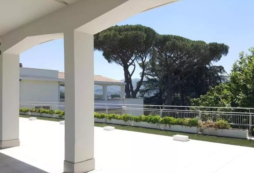 Hotelli Villa Cavalletti Camere