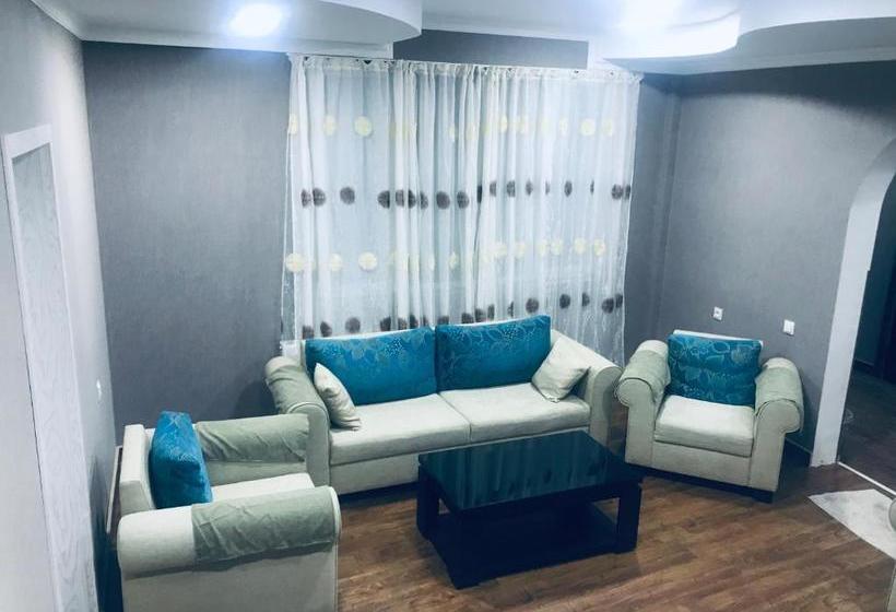 پانسیون Dream House