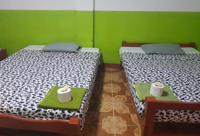 بنسيون Hospedaje Jacaranda