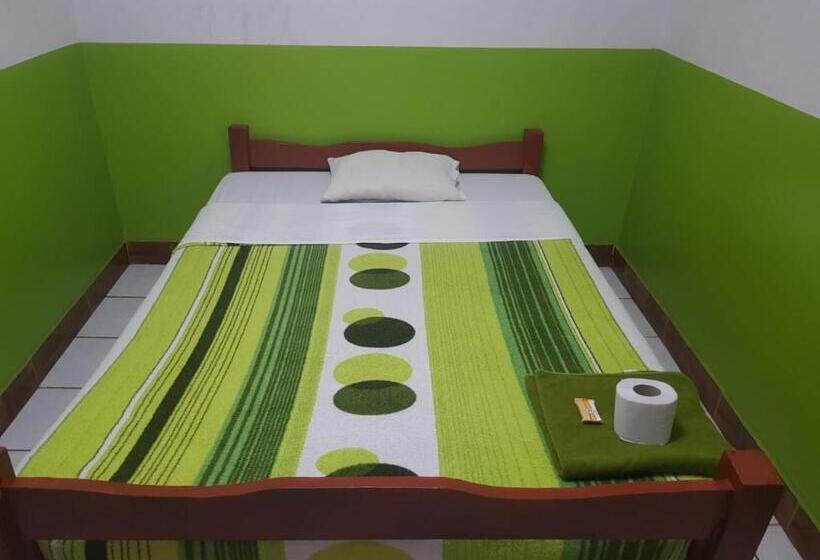 بنسيون Hospedaje Jacaranda