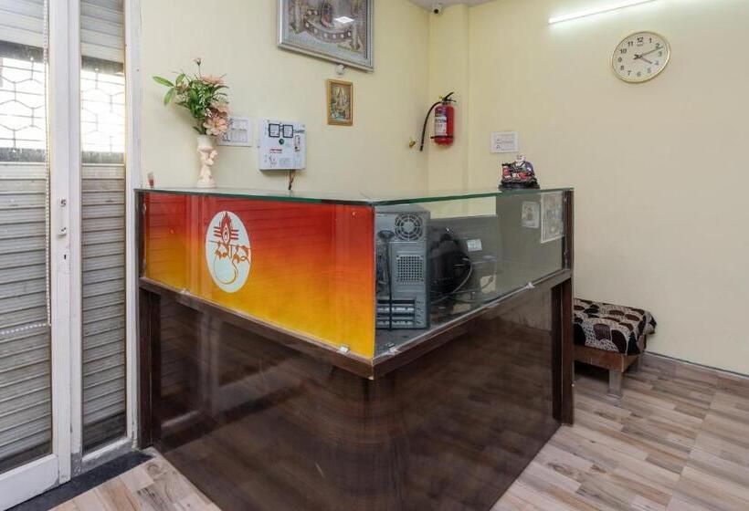 Oyo 29831 Hotel Harihar
