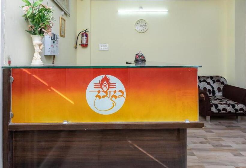 Oyo 29831 Hotel Harihar