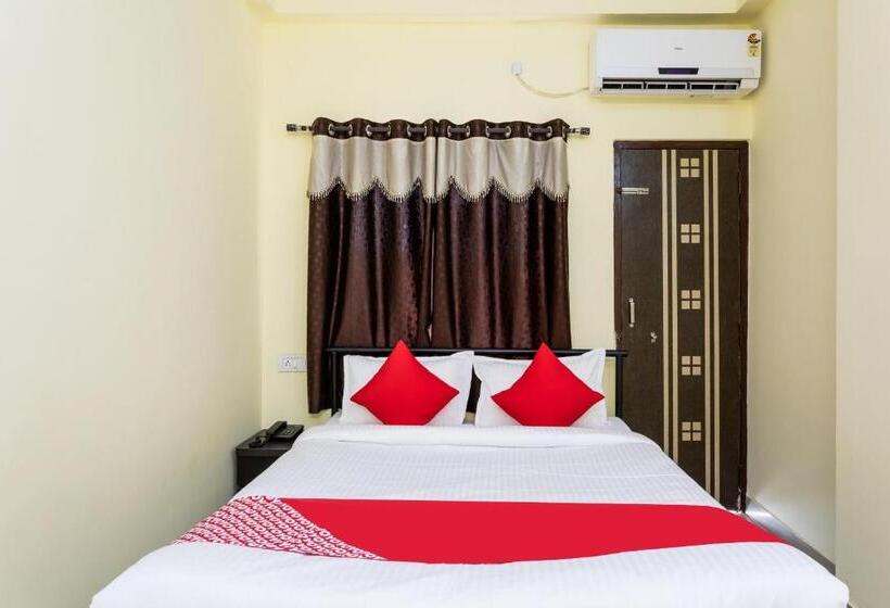 Oyo 29831 Hotel Harihar