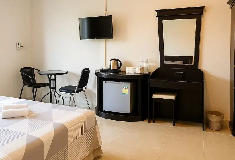 Otel Srisuksan Klong Muang Beach