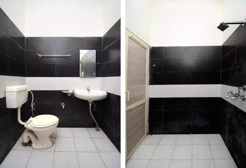 ホテル Oyo 33024 Urban Guest House