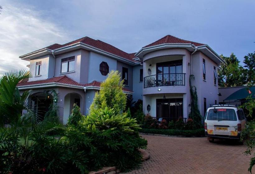 Akasu Bed And Breakfast