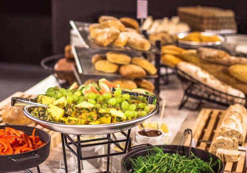 Comfort Hotel Arlanda Airport Terminal