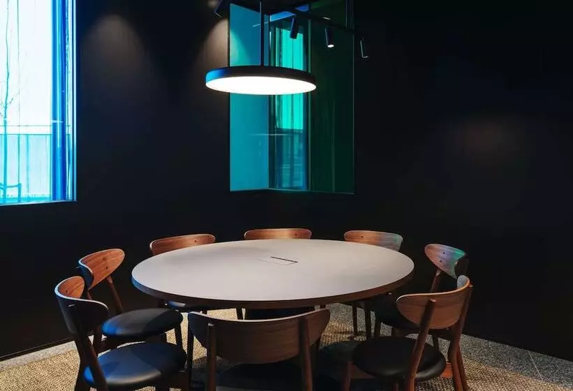 Comfort Hotel Arlanda Airport Terminal