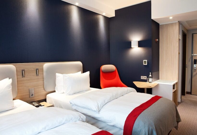 فندق Holiday Inn Express   Saarbrücken, An Ihg