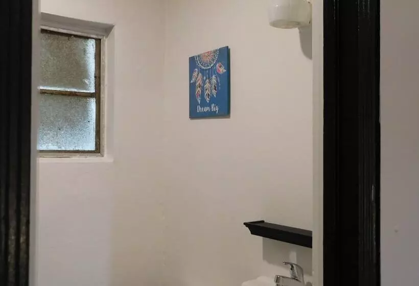 Hotelli Spruce Pine Inn