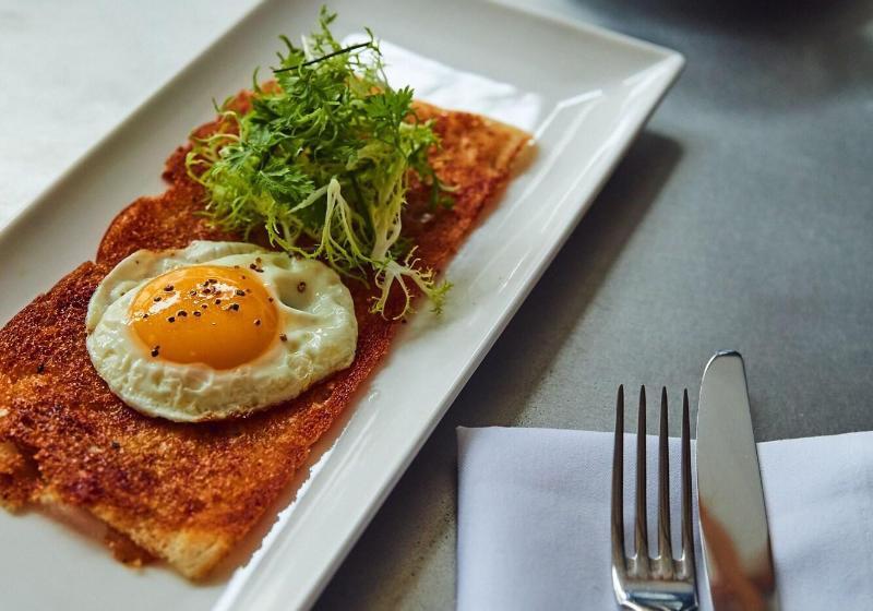 The Drayton Hotel Savannah, Curio Collection By Hilton