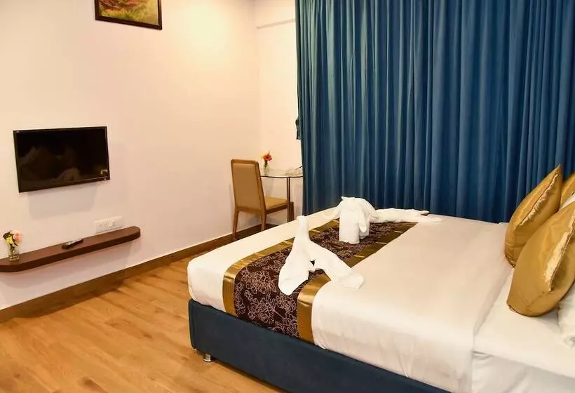 Silver Oak Hotel Mysuru