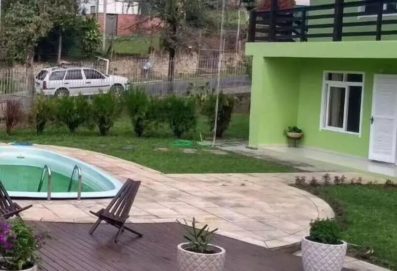 ペンション Pousada Três Coroas