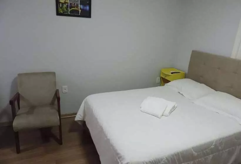 ペンション Pousada Três Coroas