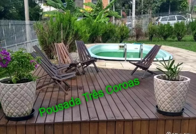 ペンション Pousada Três Coroas