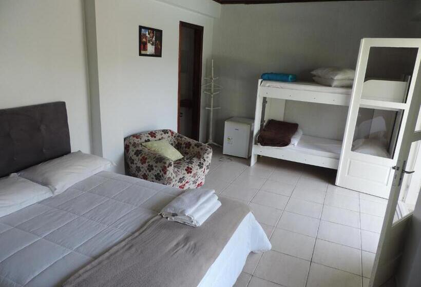 Pensionat Pousada Três Coroas