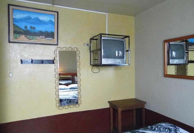 هاستل Landivar Zona 7