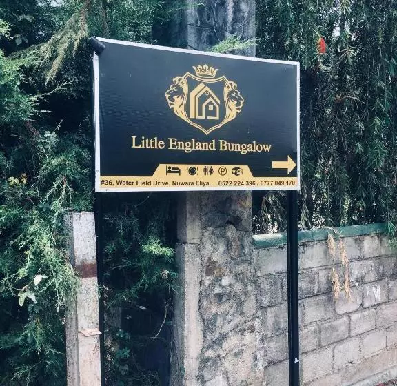 ホテル Little England Bungalow