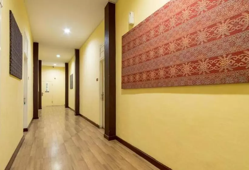 ホテル Wisma Sudirman