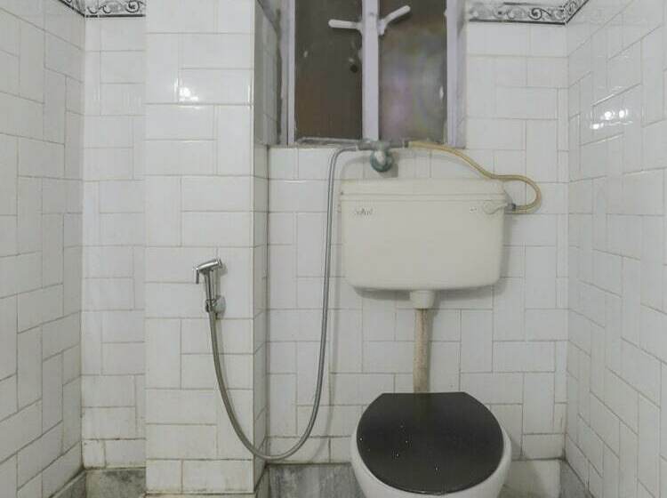 Oyo 27783 Hotel Rajmahal Inn