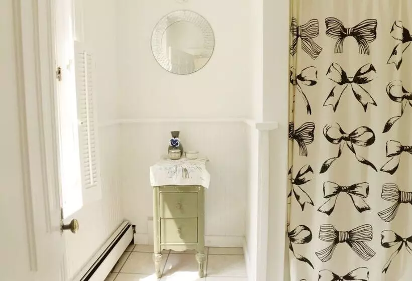 Retkeilymaja The Woodbine Inn