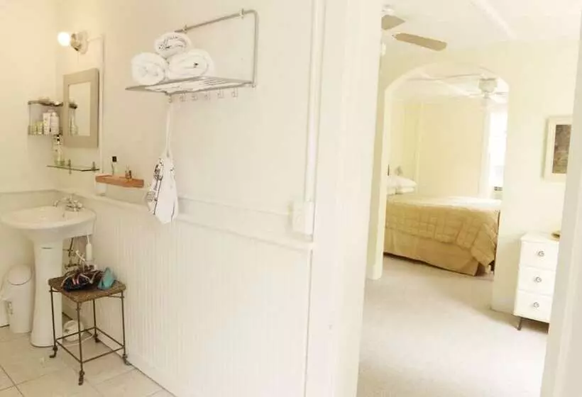 Retkeilymaja The Woodbine Inn