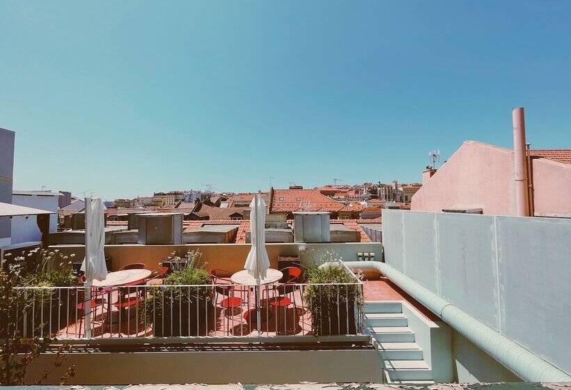 هتل Esqina Cosmopolitan Lodge