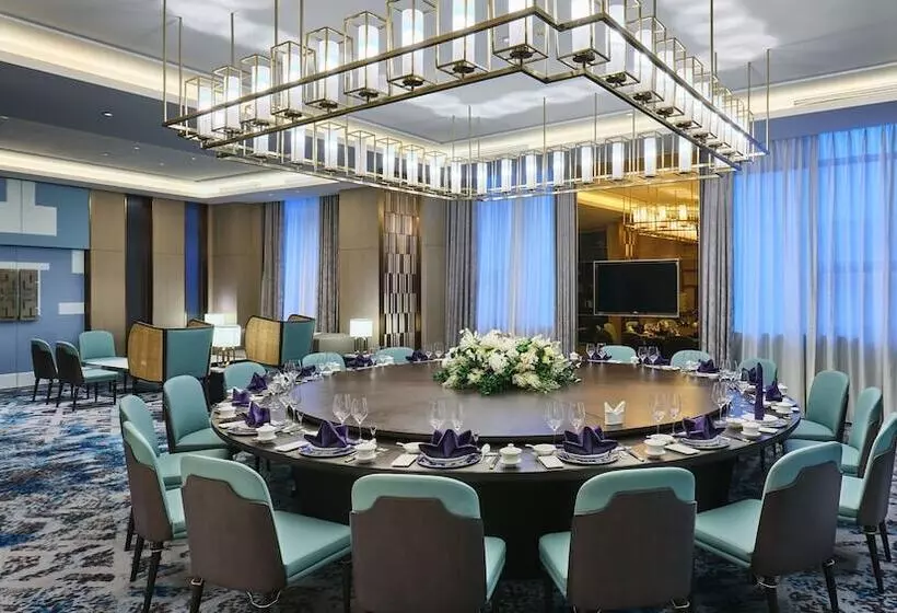 Hotelli Holiday Inn Xining Hot Spring, An Ihg
