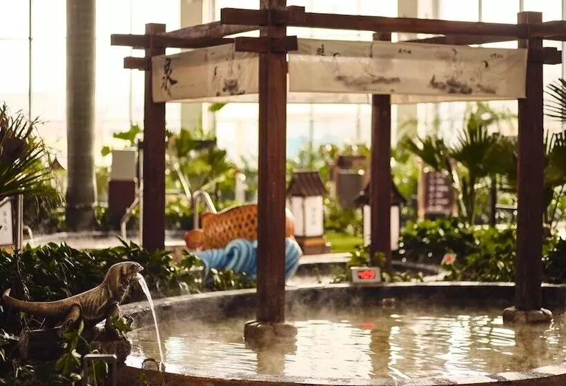 Hotelli Holiday Inn Xining Hot Spring, An Ihg