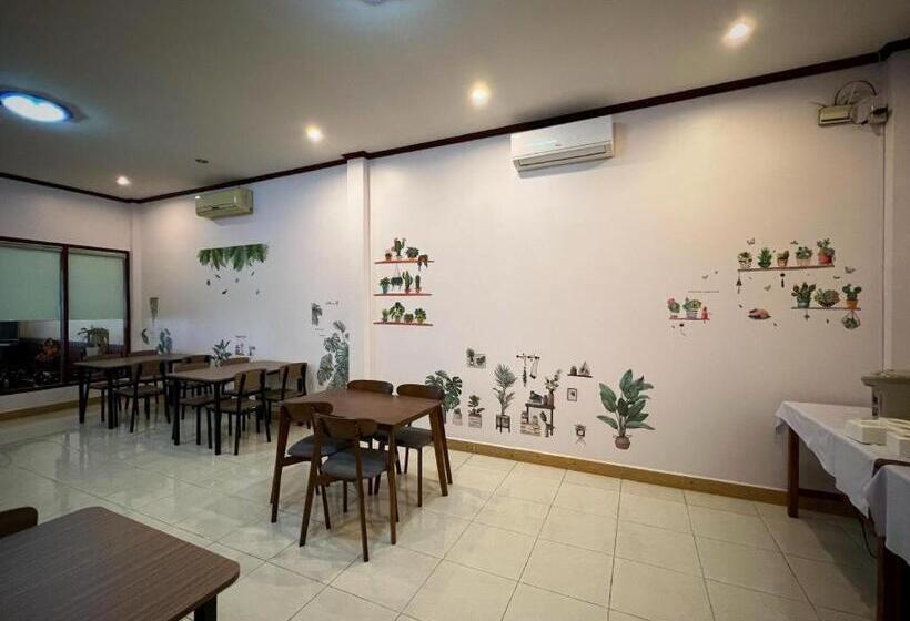 בית מלון כפרי Souphaphone