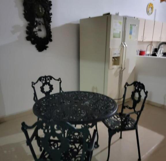 پانسیون Rosita 2