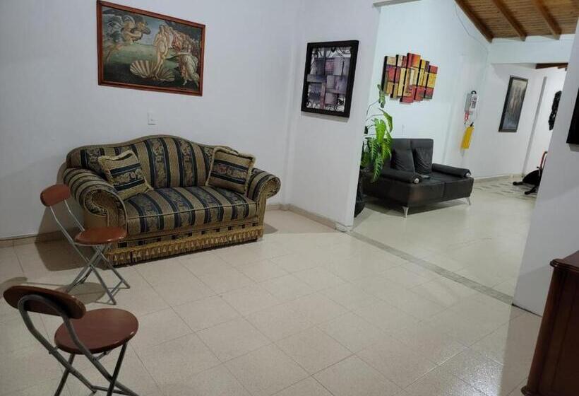 پانسیون Rosita 2