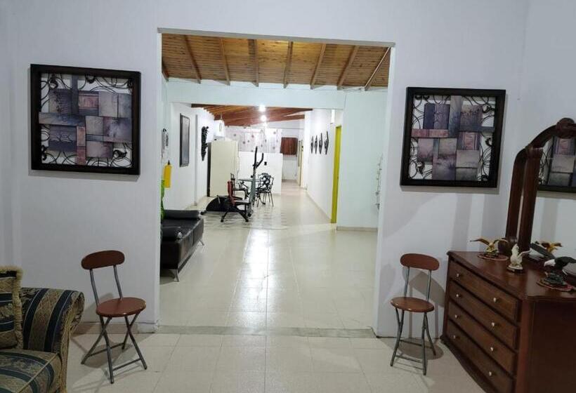 پانسیون Rosita 2