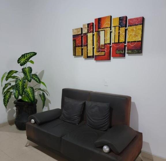 پانسیون Rosita 2