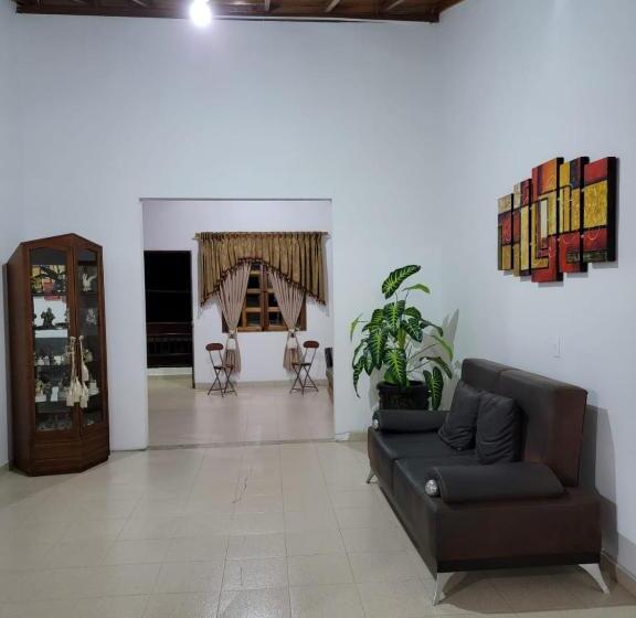 پانسیون Rosita 2